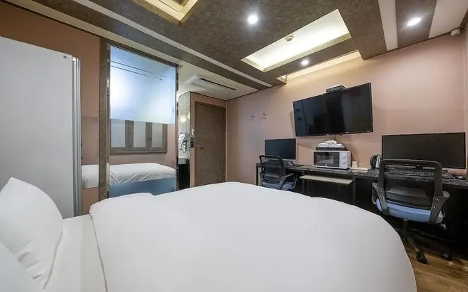 Oda (Semi-special room - couple PC (Netfli)