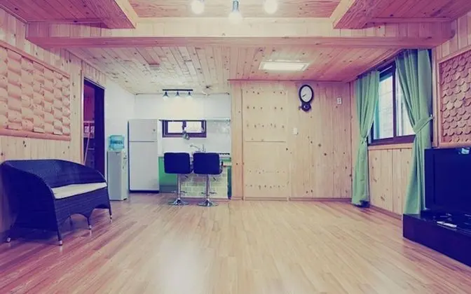 Oda (B building Room 03 (Unshared House))