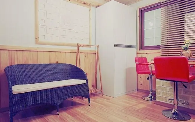 Oda (B building Room 05 (Unshared House))