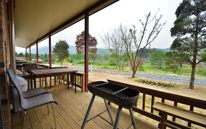 Oda (Room 103 Lilac (Individual Terrace On)