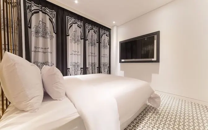 Oda (Special room (2 PCs for couples Netfl)