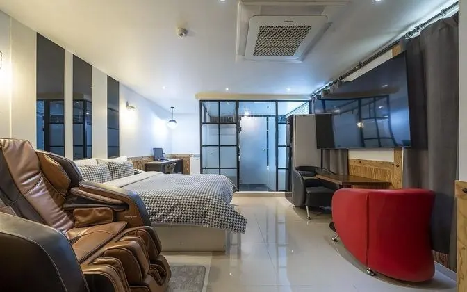 Oda (VIP (Cine Hotel+Netflix/Wave/Massage )