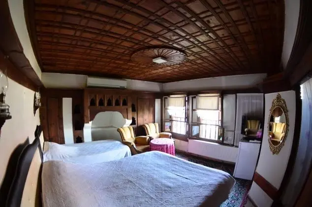 Standart Oda-Sigara İçilmez, Bahçe Manzaralı, Klimalı