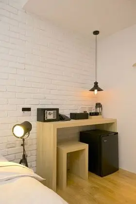 Classic Tek Büyük Yataklı Oda (No Window)