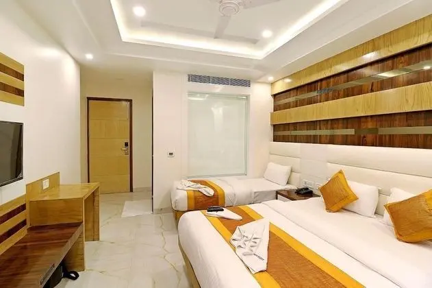 Deluxe Üç Kişilik Oda