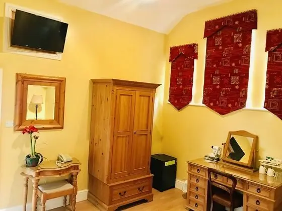 Tek Büyük Yataklı Oda