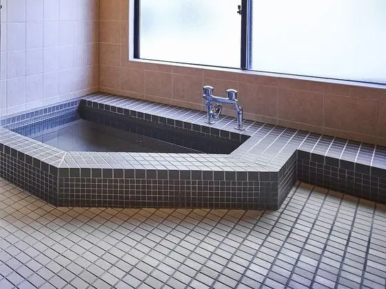 Triple Room Family Bath