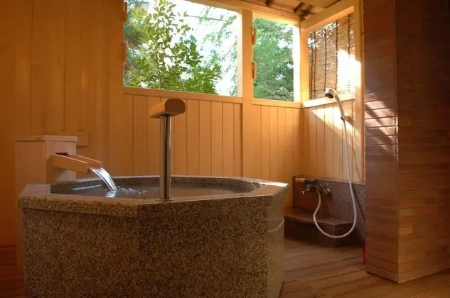 Executive Süit (Japanese Style, Futons, Open Air Bath)