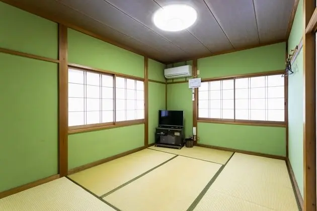 Traditional Oda (Japanese Style, for 3 Guests)