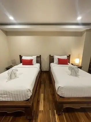 Üç Kişilik Oda