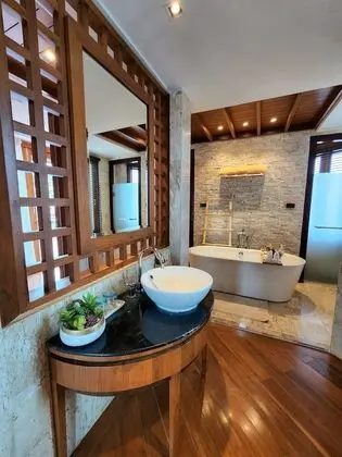 Pool Access Room