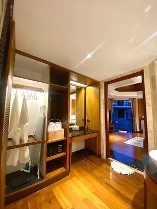 Pool View Room