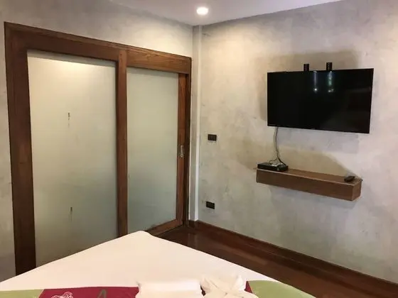 Standard Tek Büyük Yataklı Oda