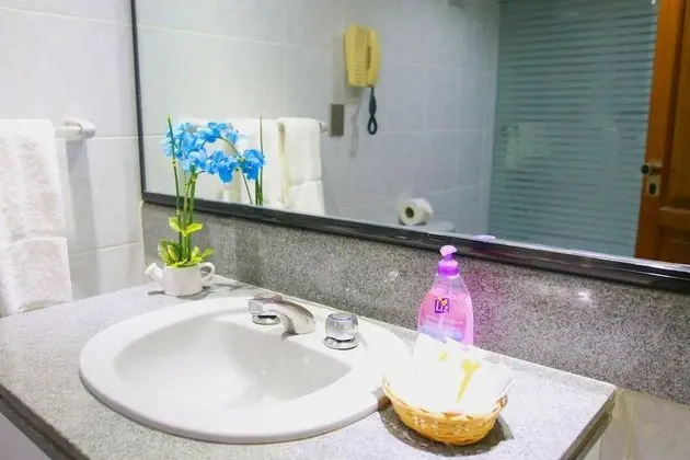 Senior Süit