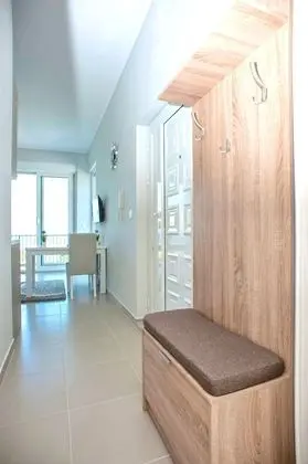 Luxury Apart Daire, Koy Manzaralı