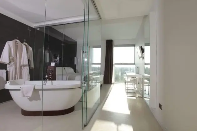 Deluxe Büyük Yataklı Tek Kişilik Oda