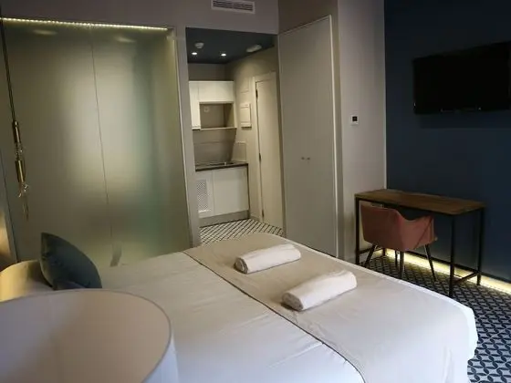 Comfort Tek Büyük veya İki Ayrı Yataklı Oda