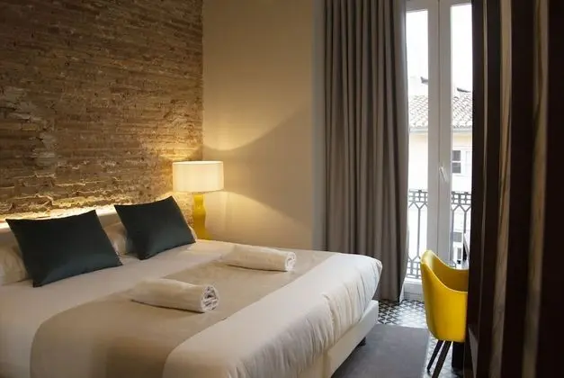 Superior Tek Büyük veya İki Ayrı Yataklı Oda