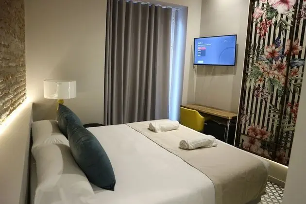 Tek Büyük veya İki Ayrı Yataklı Oda