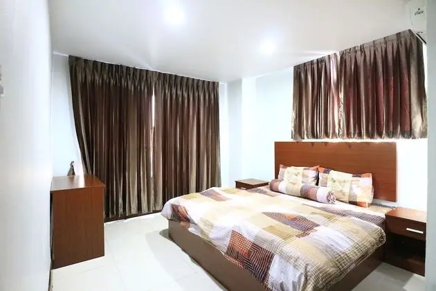 Family Oda, 2 Çift Kişilik Yatak, Sigara İçilmez