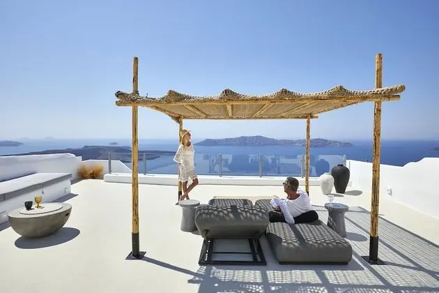 Exclusive Süit (with heated private pool)