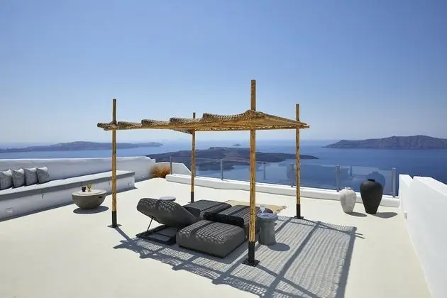 Exclusive Süit (with heated private pool)