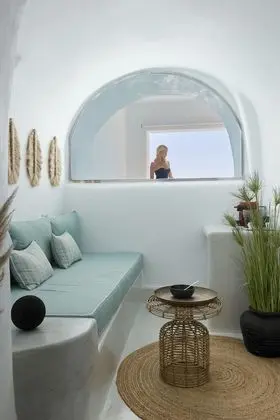 Honeymoon Süit (with indoor heated jetted tub)
