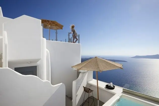 Honeymoon Süit (with indoor heated jetted tub)