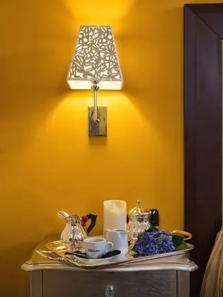 Standard Büyük Yataklı Tek Kişilik Oda