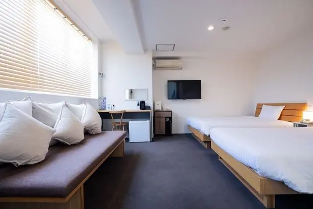 Family Oda, Sigara İçilmez (Double Bed x 1, Large Single Bed x 1)