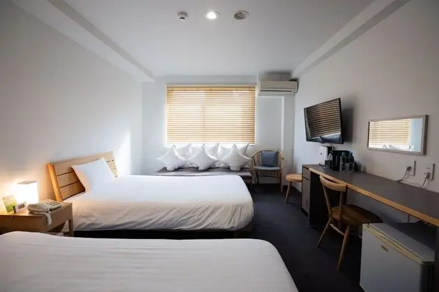 İki Ayrı Yataklı Oda, Sigara İçilmez (Large Single Bed x 2)