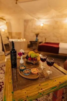 Family Suite, Jacuzzi or Courtyard View