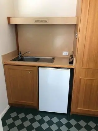 Executive Oda, Sigara İçilmez, Jakuzi