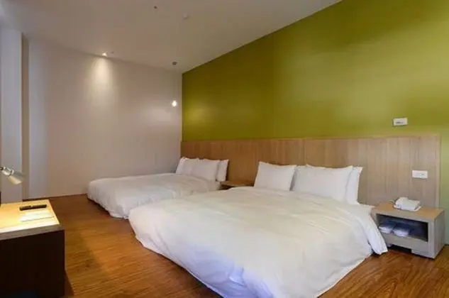 Deluxe Dört Kişilik Oda (Dawn City)