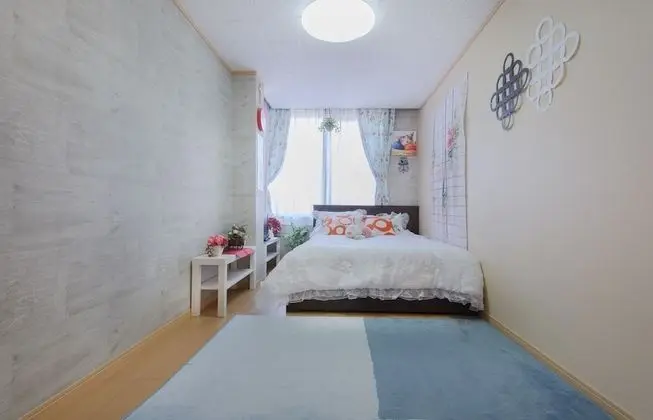 Family Oda, Özel Banyo (1 full bed + 2 futon beds)