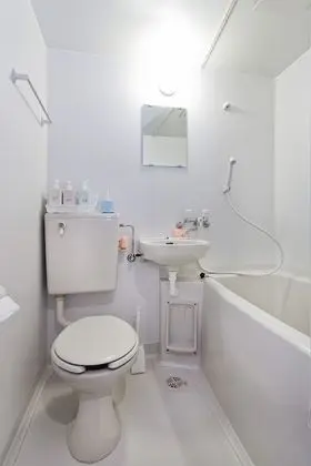 Family Oda, Özel Banyo (1 full bed + 2 futon beds)
