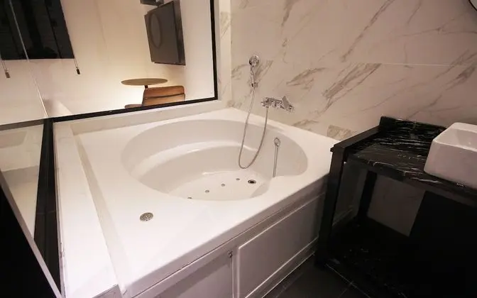 Oda (Standard Spa (Drive-in))