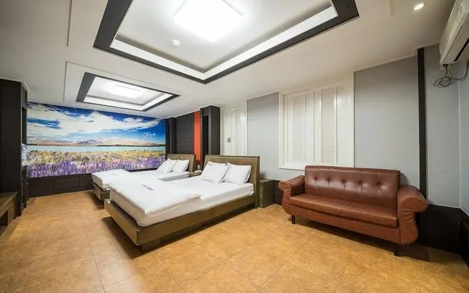 Oda (Deluxe family (twin + ondol))