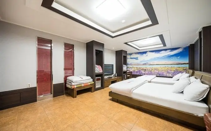 Oda (Deluxe family (twin + ondol))