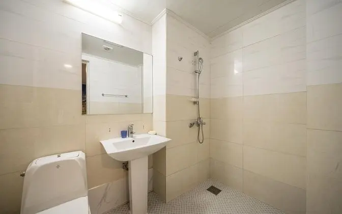 Oda (General on stone (ocean view))