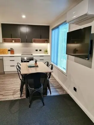 Superior Apart Daire, 2 Yatak Odası, Mutfak, Dağ Manzaralı