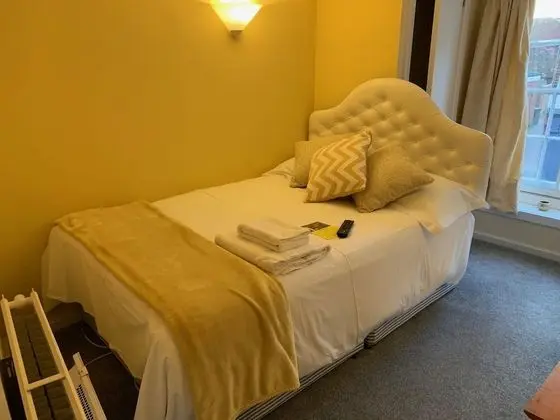 Tek Kişilik Oda
