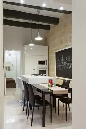 Apart Daire, Avlu Manzaralı (n° 1)