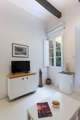 Apart Daire, Avlu Manzaralı (n° 1)