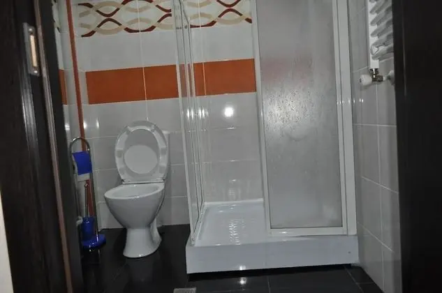 Comfort Tek Büyük Yataklı Oda, Karma Ranzalı Oda, Balkon (5)