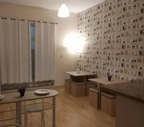 Ortak Ranzalı Oda, Sadece kadınlar için, Sigara İçilmez, Ortak Banyo