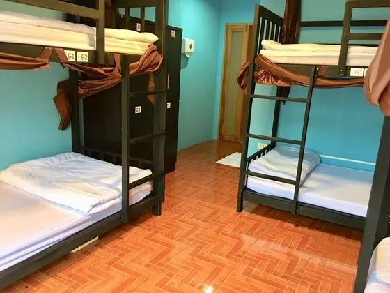 6-Bed Female Dormitory