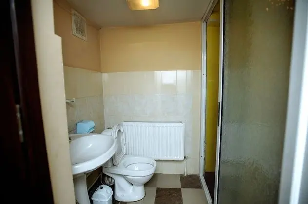 Ortak Ranzalı Oda, Sadece kadınlar için (6 beds)