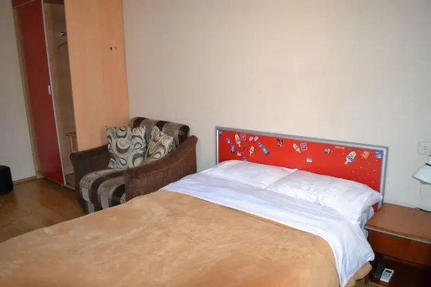 Standard Tek Büyük Yataklı Oda