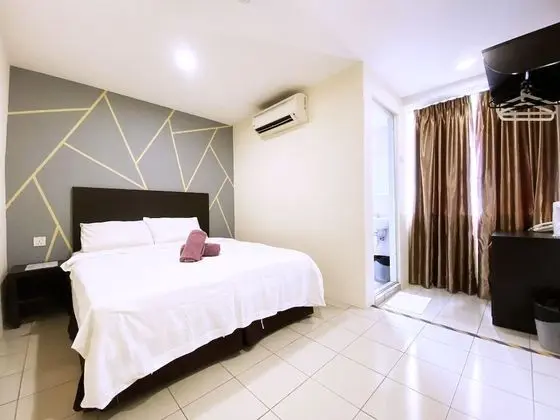 Deluxe Tek Büyük Yataklı Oda
